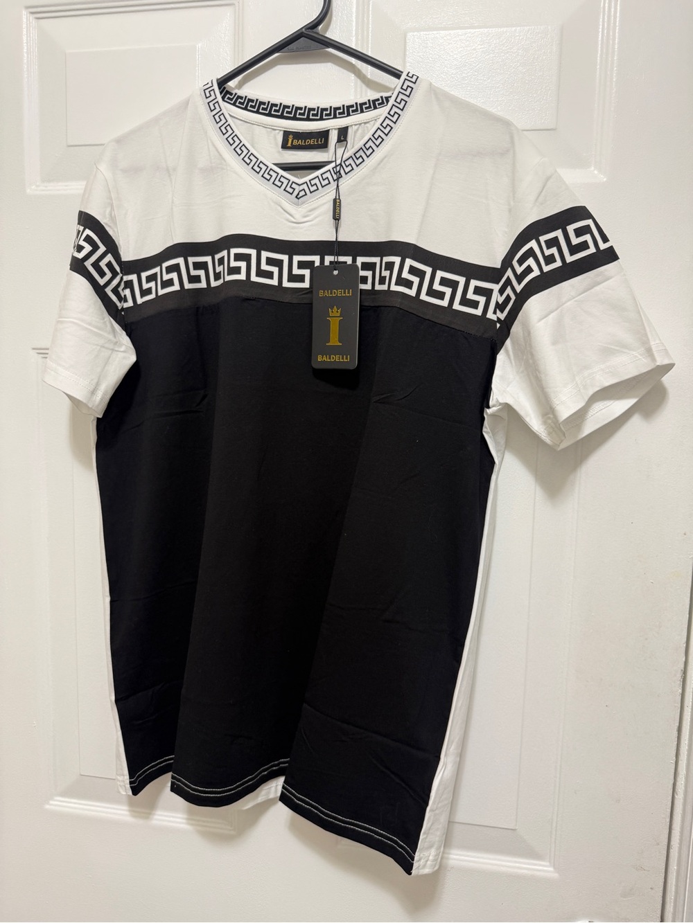 Men’s Black & White Greek Key Short Sleeve Shirt